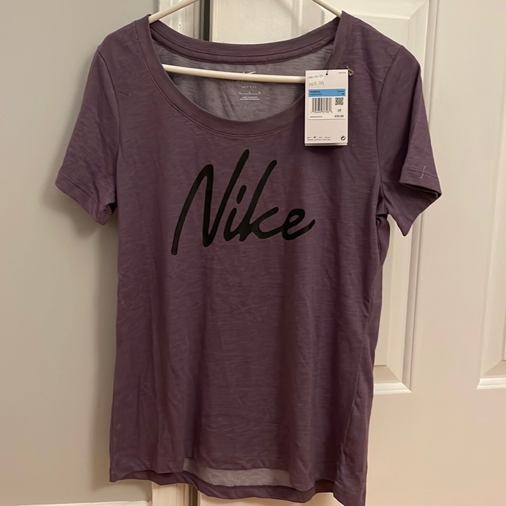 NWT Nike Tshirt